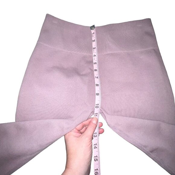 Everlane The Seamless Legging Rib Knit Light Purple Size M/L NWT $58 MSRP - Picture 3 of 7